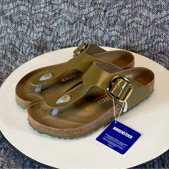 Birkenstock Shoes - Birkenstock Gizeh Big Buckle High Shine Sandal size 39